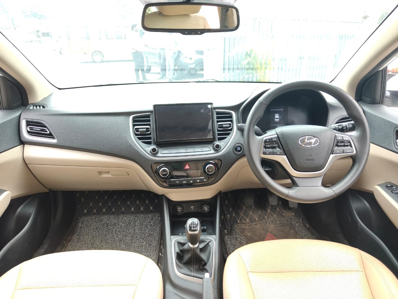 Hyundai Verna(2020-2023) Sx 1.5 Crdi At